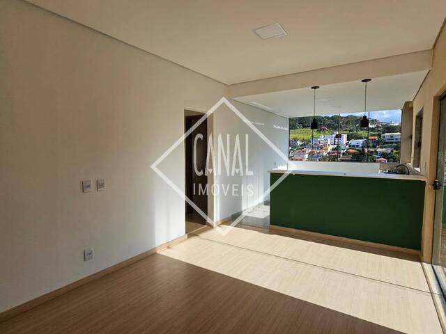#157 - Casa para Venda em São Lourenço - MG - 2