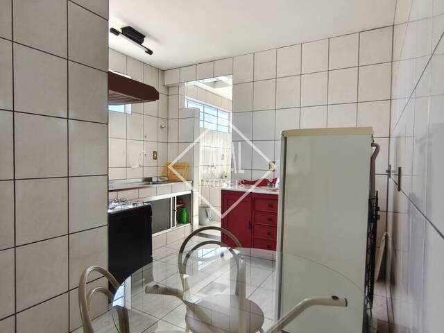Apartamento para Venda em São Lourenço - 4