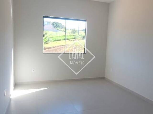 Casa para Venda em São Lourenço - 5