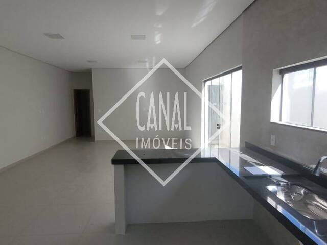 Casa para Venda em São Lourenço - 4