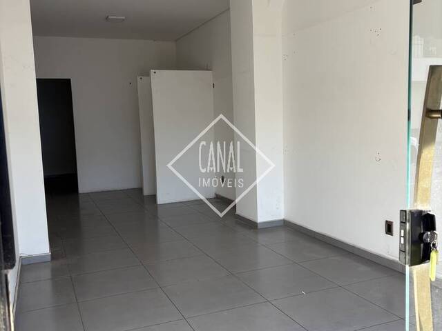 #174 - Ponto Comercial para Locação em São Lourenço - MG - 2