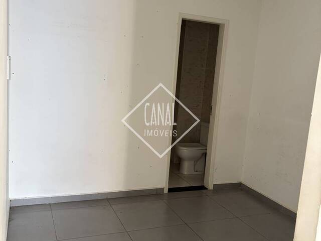 Ponto Comercial para Locação em São Lourenço - 4