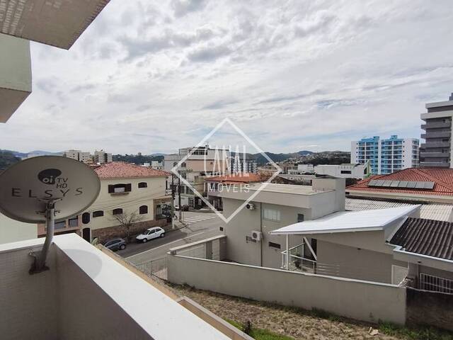 #184 - Apartamento para Locação em São Lourenço - MG